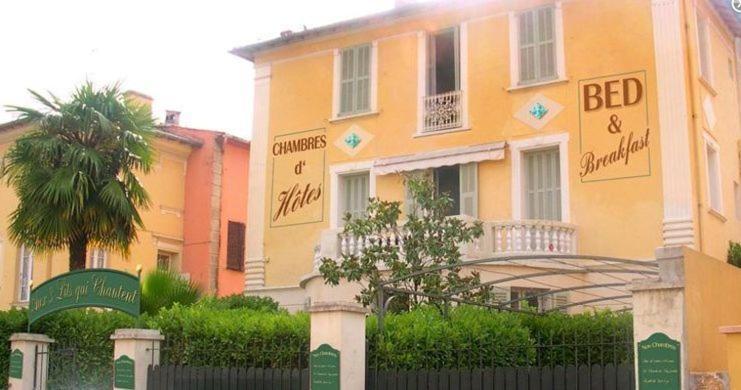 Aux 3 Lits Qui Chantent - Au Village Vence Exterior photo